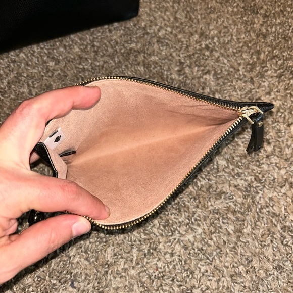 Kate Spade Large Black Tote with Matching Pouch ♠️ - Picture 3 of 13